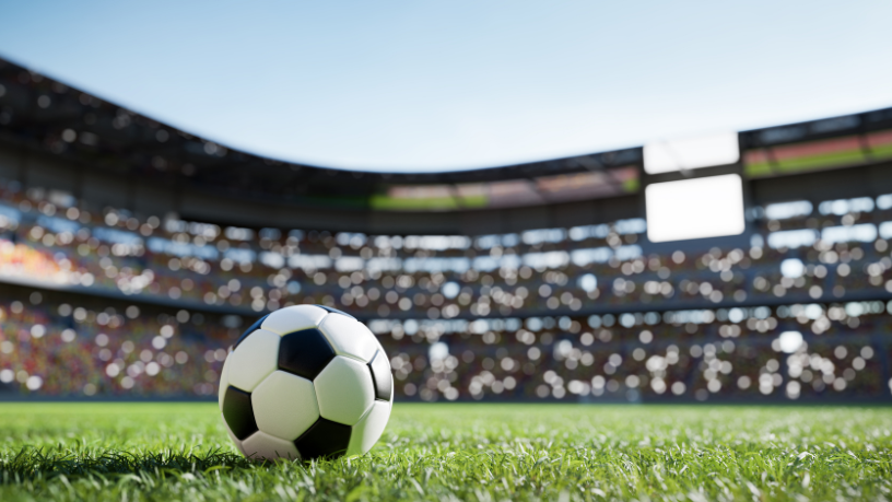 Dos gramados históricos aos craques eternos: a evolução do futebol contada por Marcio André Savi.